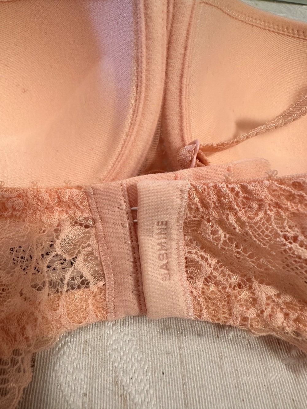 Jasmine bra 75 B (34 B) Color: peach (a delicate peach shade). - Picture 13 of 13